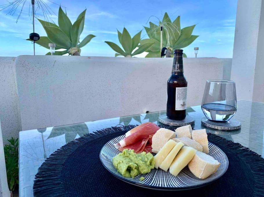 Penthouse Seaview And Golf Valle Romano Estepona Exterior photo